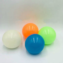 Load image into Gallery viewer, 45mm luminescent Stiky Balls Throw At Ceiling Stick Wall Ball Sticky Target Squash Ball Globbles Balls Balle Kids Toys - TMĐT nhom 21
